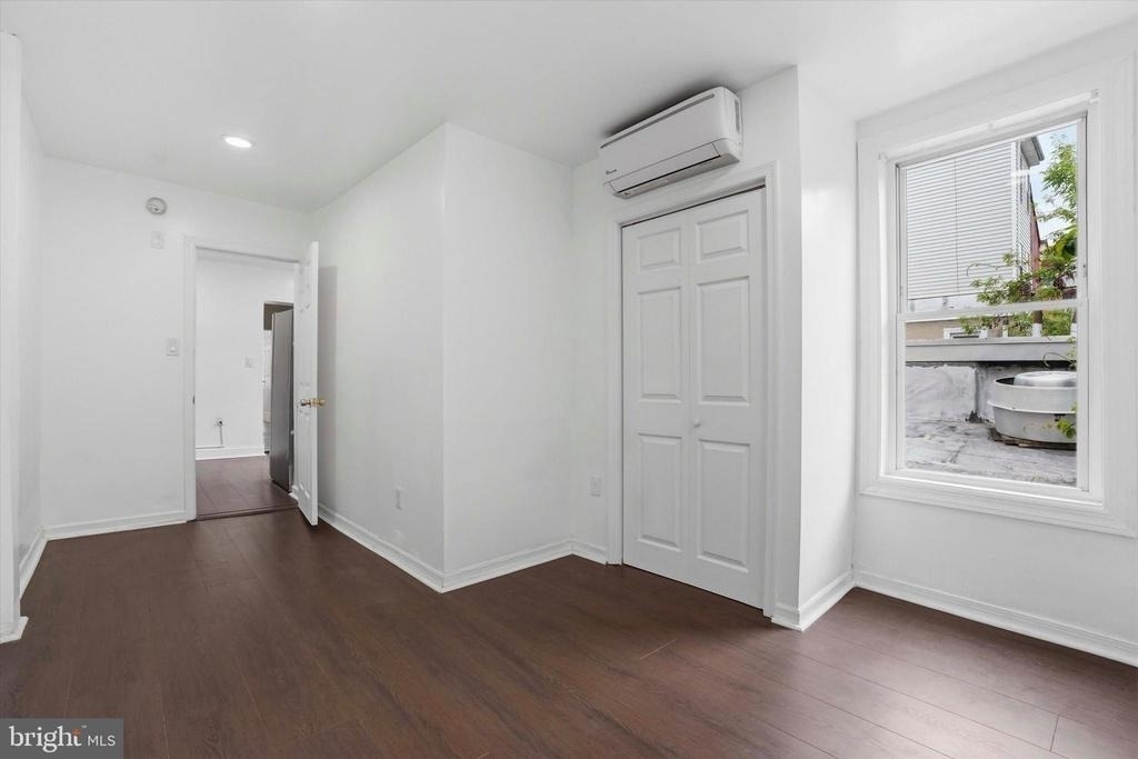 250 E Girard Avenue - Photo 8