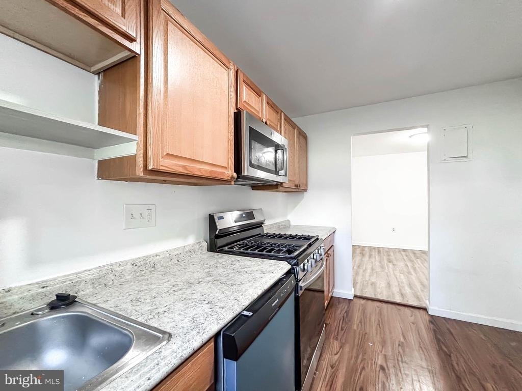 11380 Cherry Hill Road - Photo 22