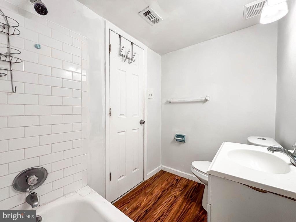11380 Cherry Hill Road - Photo 19
