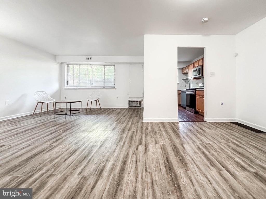 11380 Cherry Hill Road - Photo 4