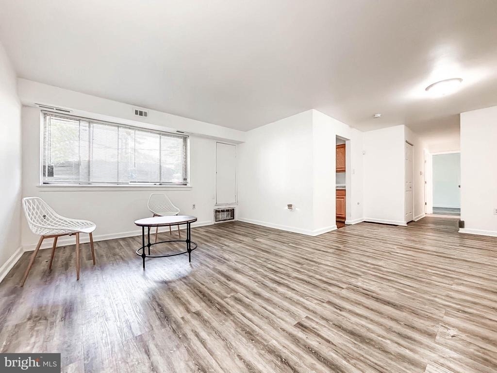 11380 Cherry Hill Road - Photo 7