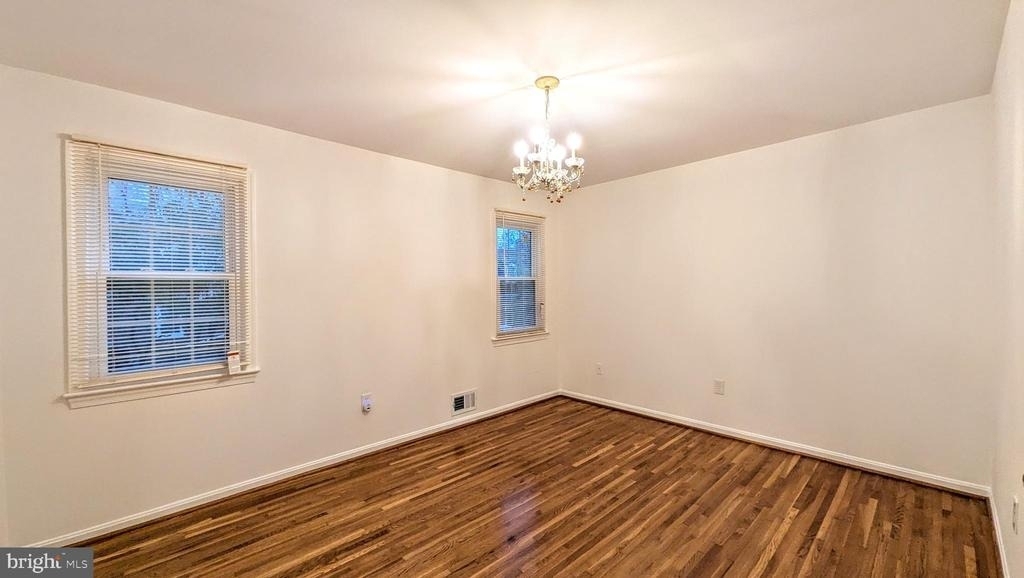 8835 Tuckerman Lane - Photo 14