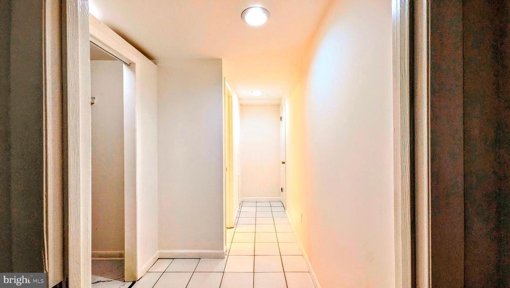 8835 Tuckerman Lane - Photo 20