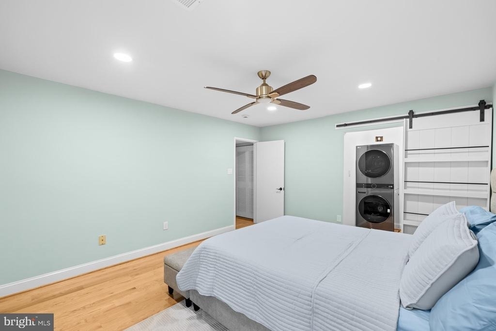 9820 Georgia Avenue - Photo 18