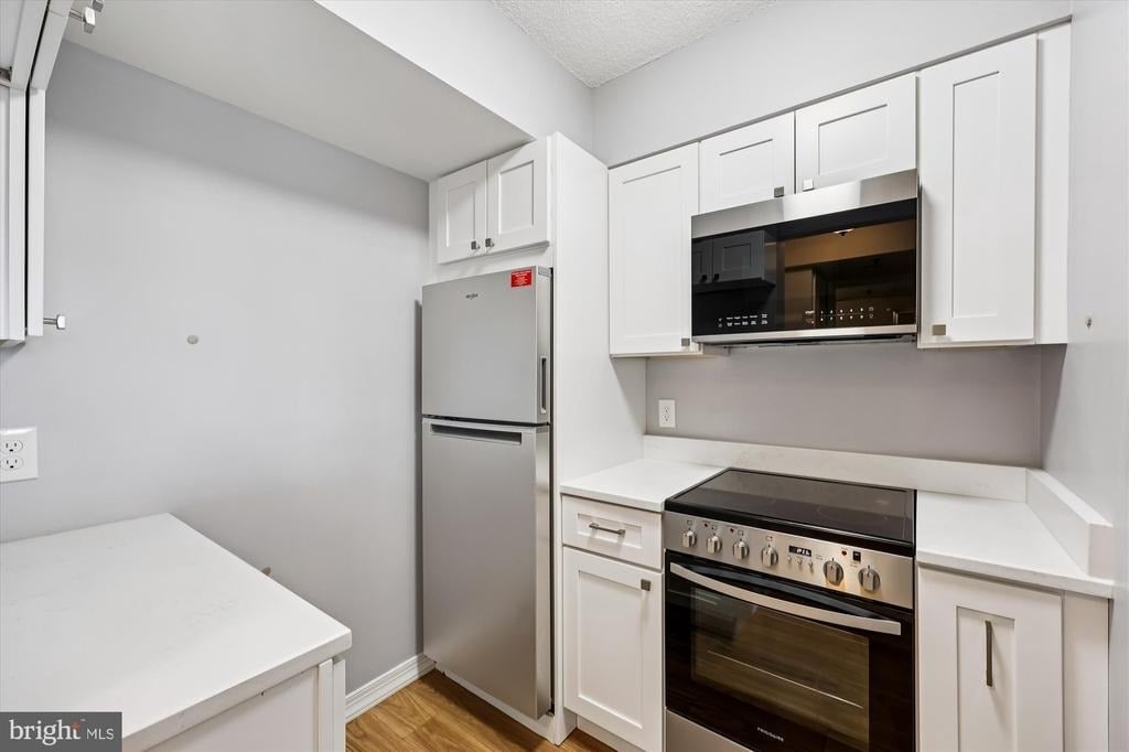5809 Nicholson Lane - Photo 4