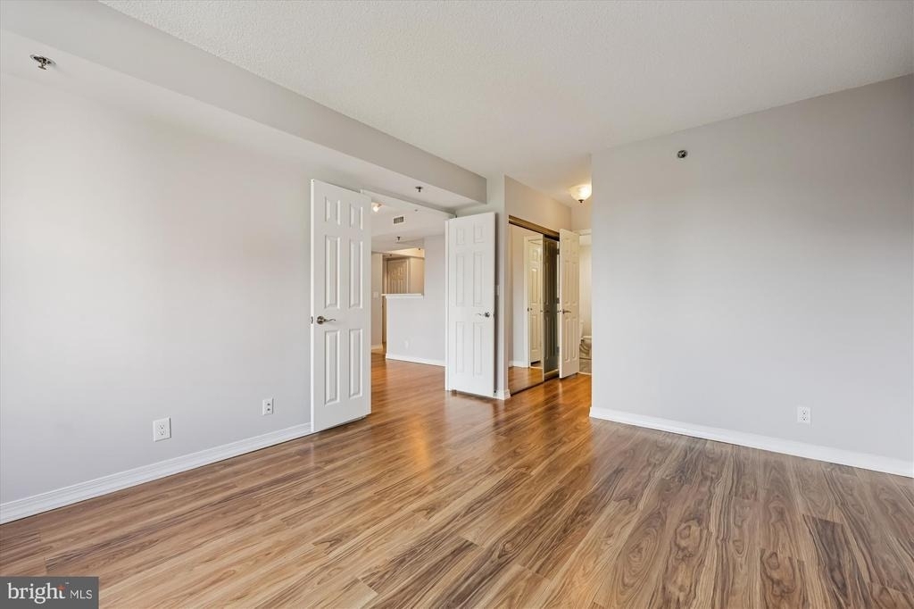 5809 Nicholson Lane - Photo 16