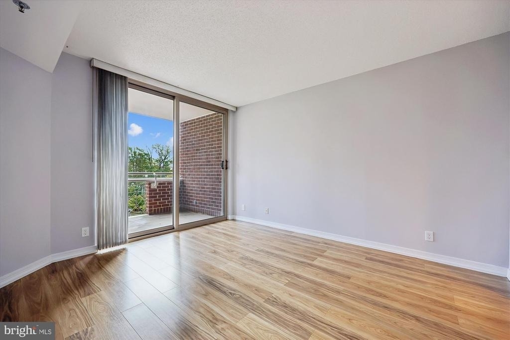 5809 Nicholson Lane - Photo 22