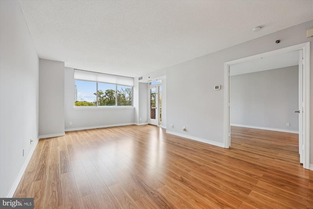 5809 Nicholson Lane - Photo 9