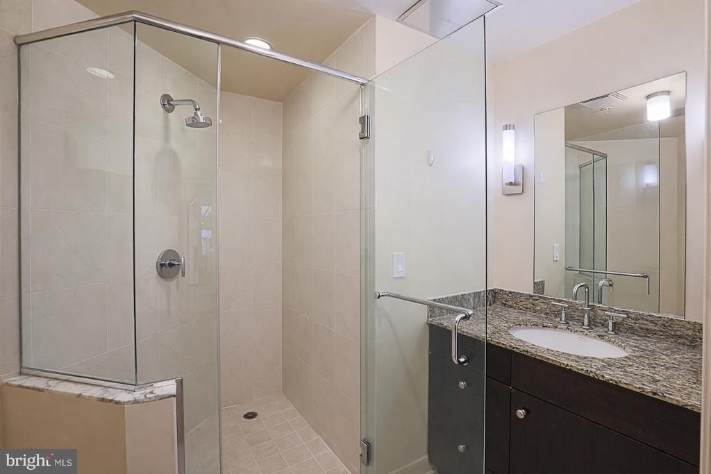 675 President Street - Photo 9