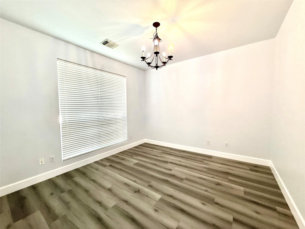 1713 Bowerton Dr - Photo 9
