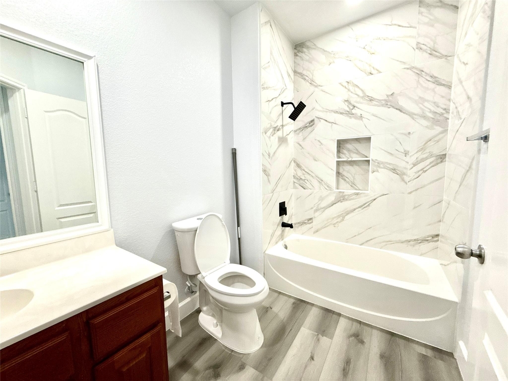 1713 Bowerton Dr - Photo 6