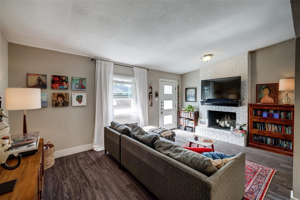 6306 Vioitha Dr - Photo 4