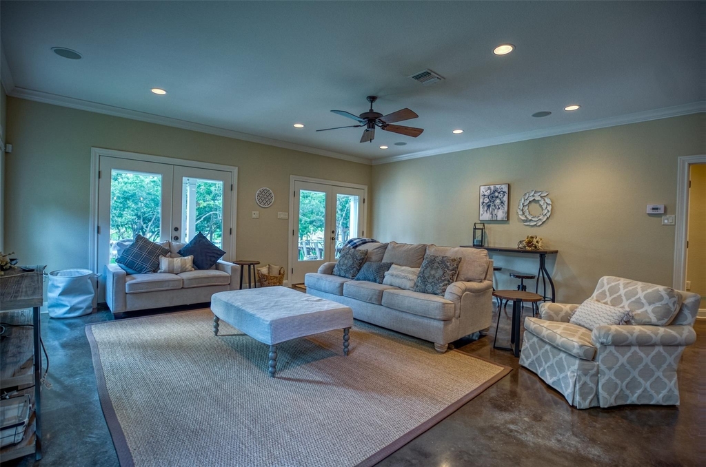1035 Timber Elm - Photo 6