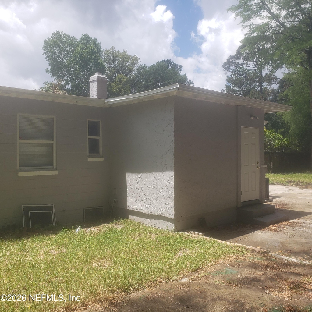 5531 Agra Court - Photo 11