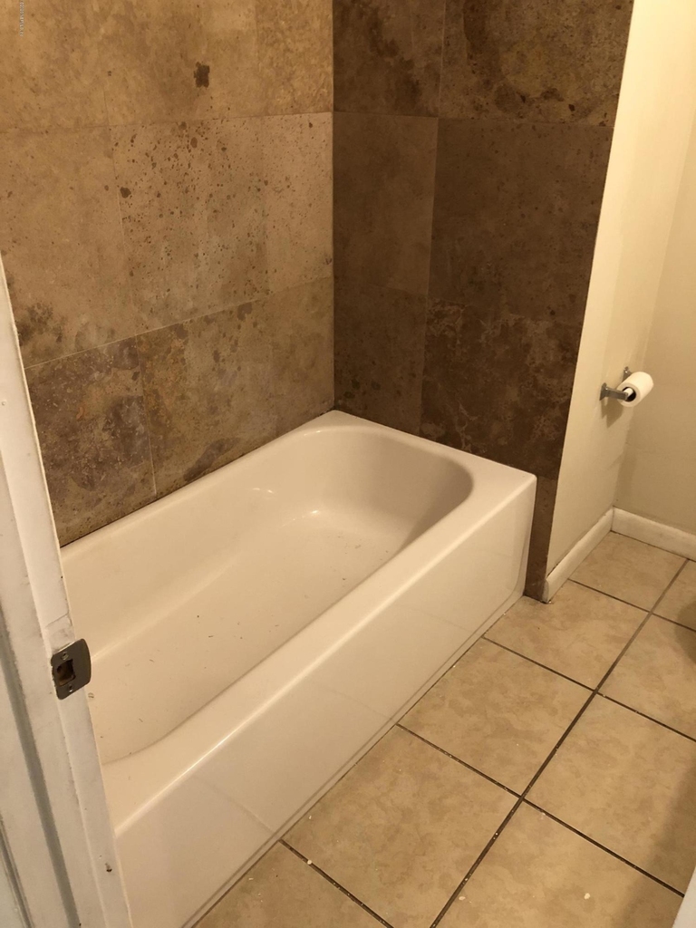 7318 Strato Road - Photo 8