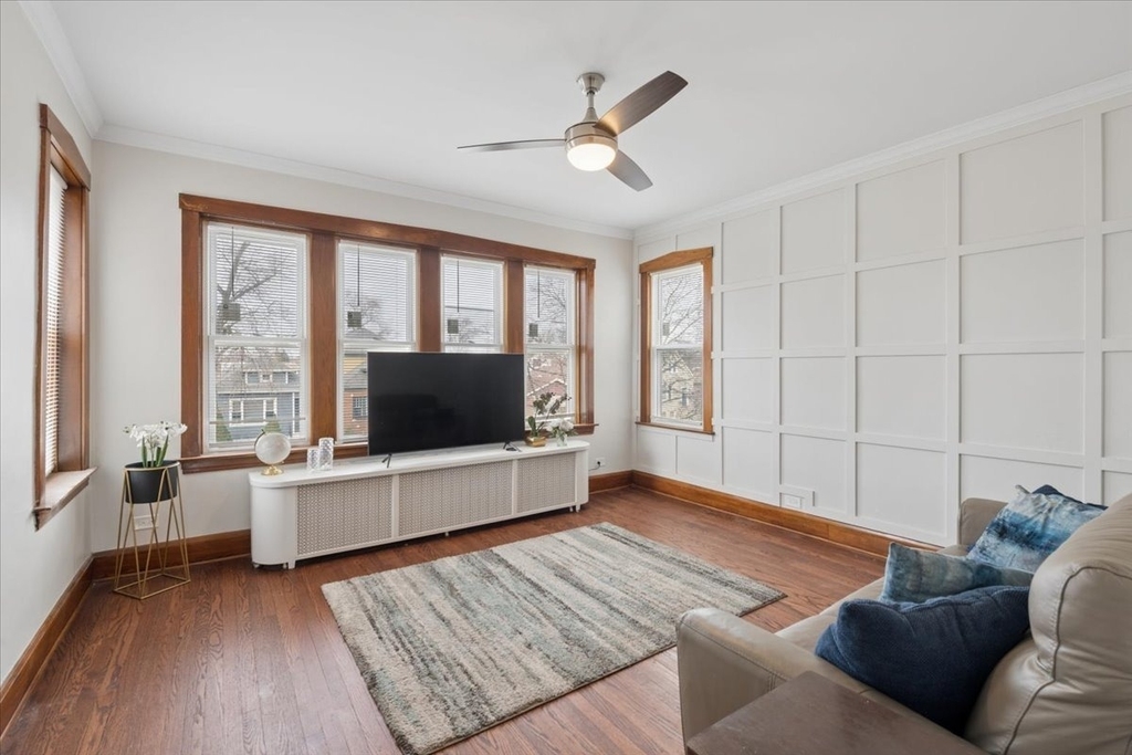 1341 Ridgeland Avenue - Photo 1