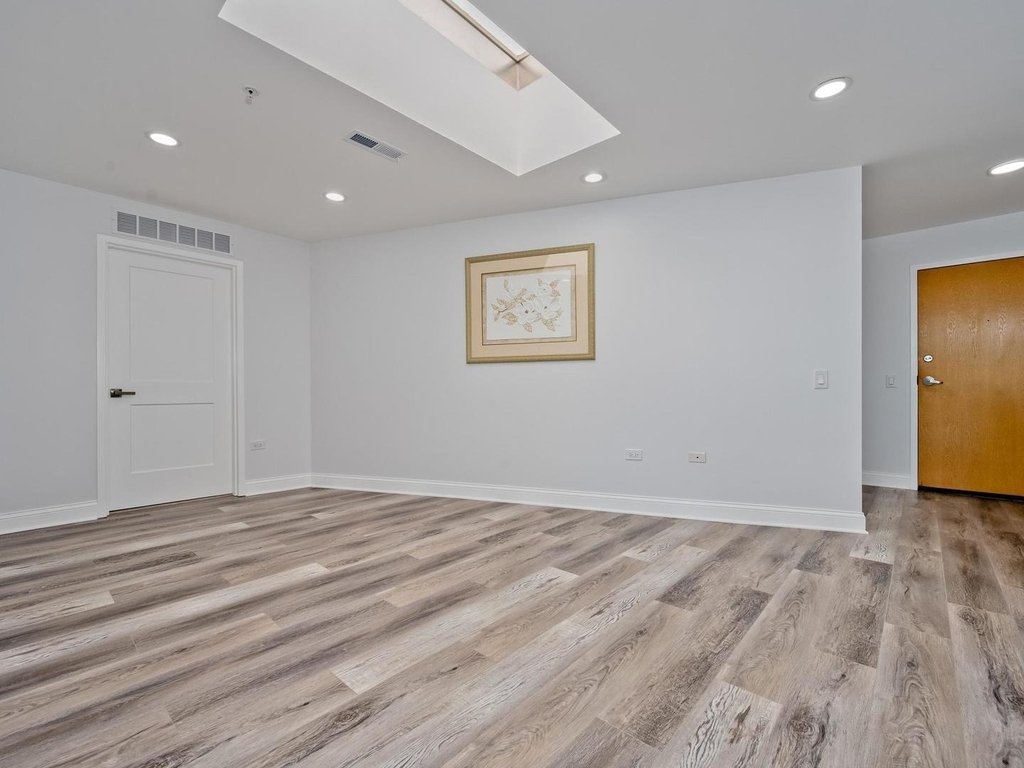 1800 Dewes Street - Photo 12