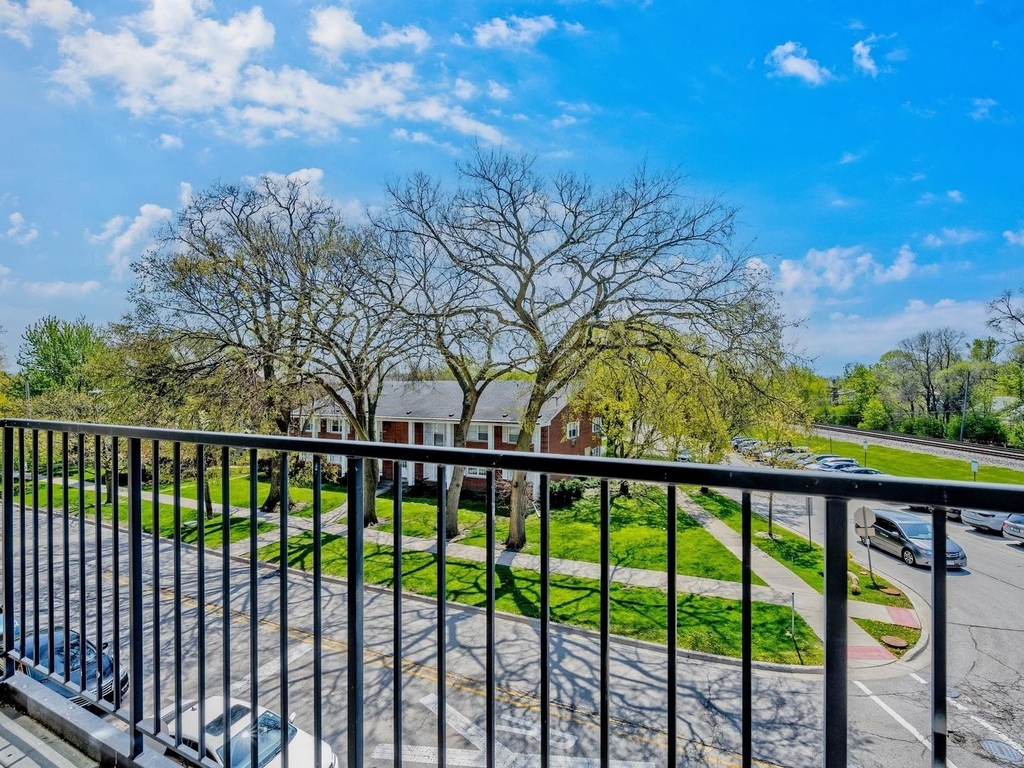 1800 Dewes Street - Photo 22
