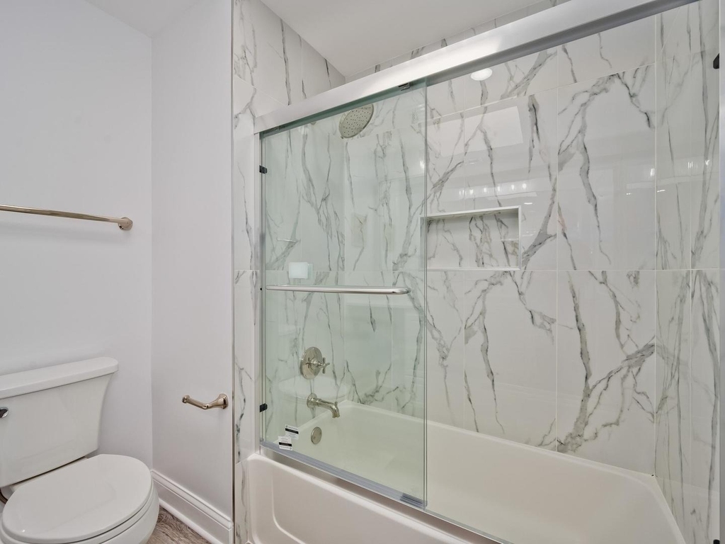 1800 Dewes Street - Photo 15