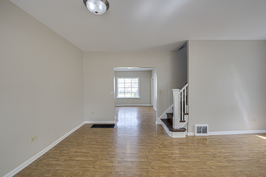 371 Cedar Street - Photo 4