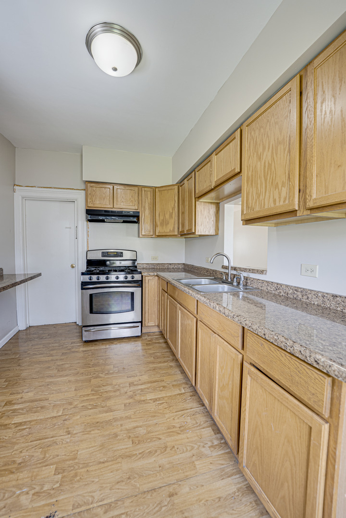 371 Cedar Street - Photo 10