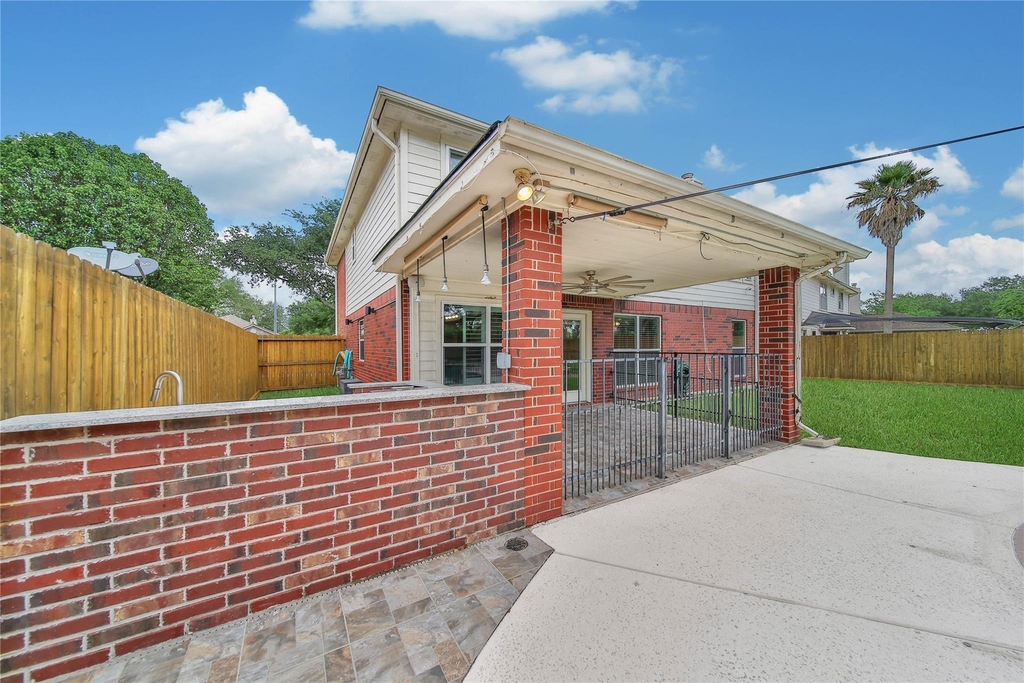 16731 Creek Trail - Photo 39
