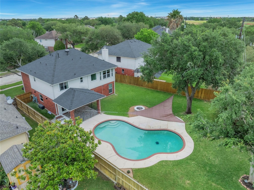 16731 Creek Trail - Photo 2