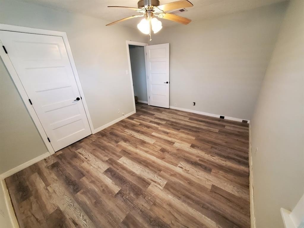 4511 Avenue R 1/2 - Photo 12