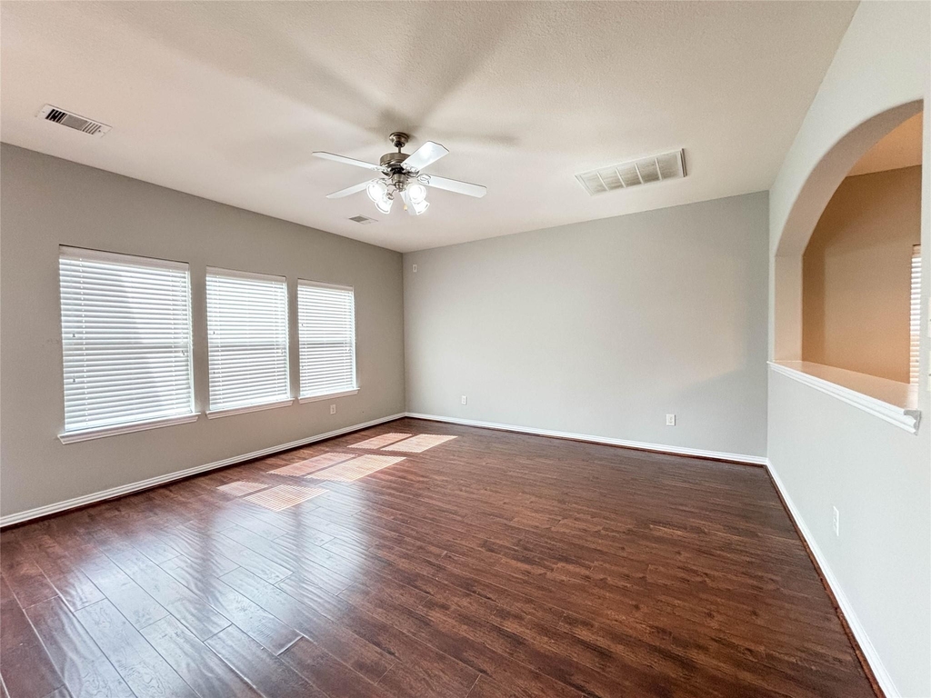 1323 Maple Ace Drive - Photo 9