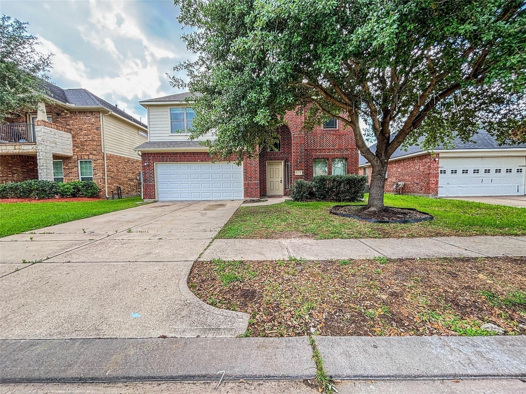 1323 Maple Ace Drive - Photo 0
