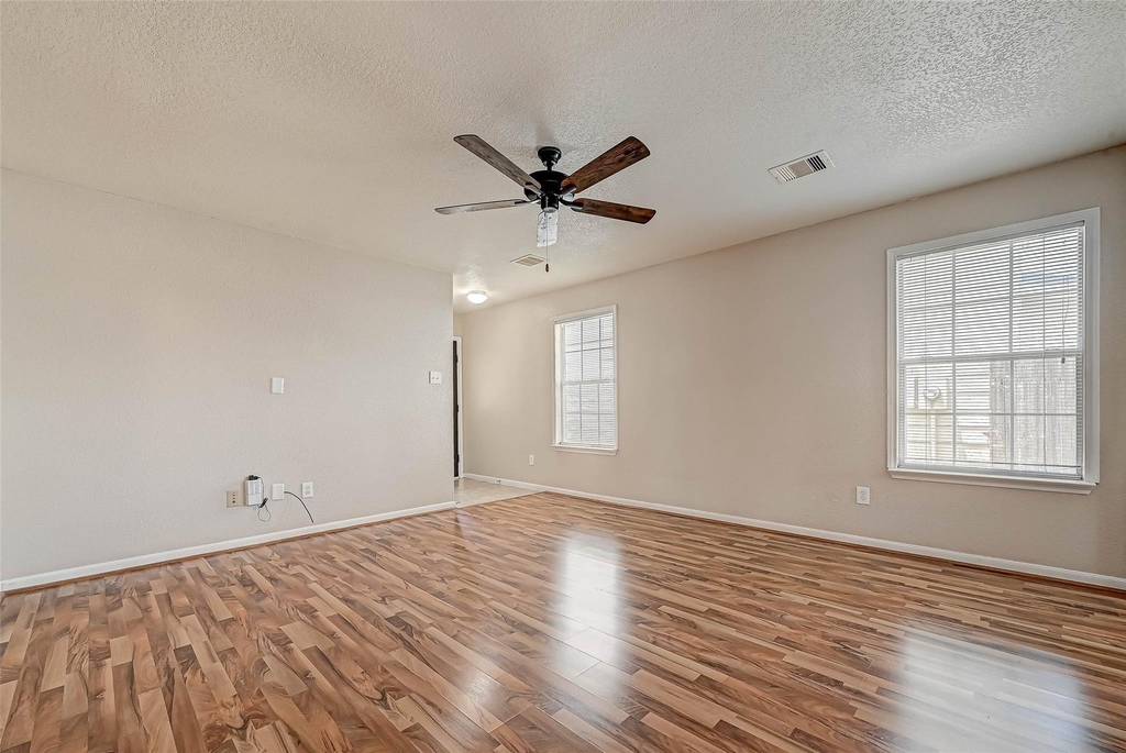 22138 Orchard Dale Drive - Photo 5