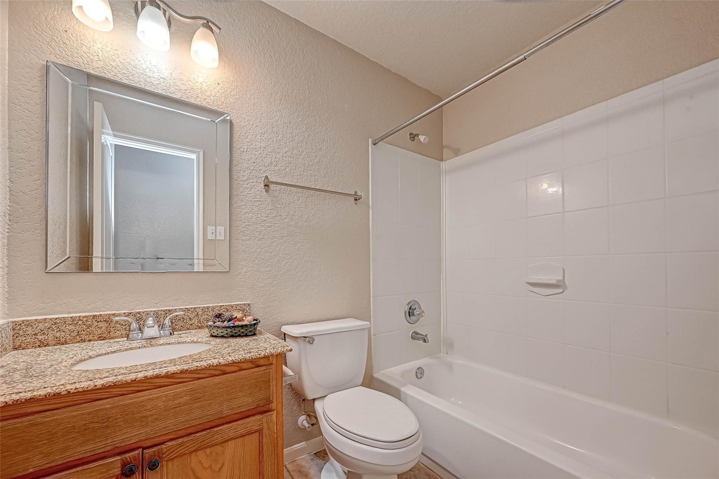22138 Orchard Dale Drive - Photo 18