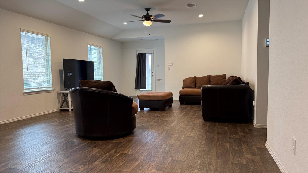 5114 Moonlit Garden Lane - Photo 4