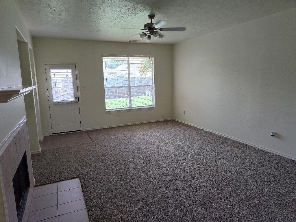 6327 Bonnie Chase Lane - Photo 15