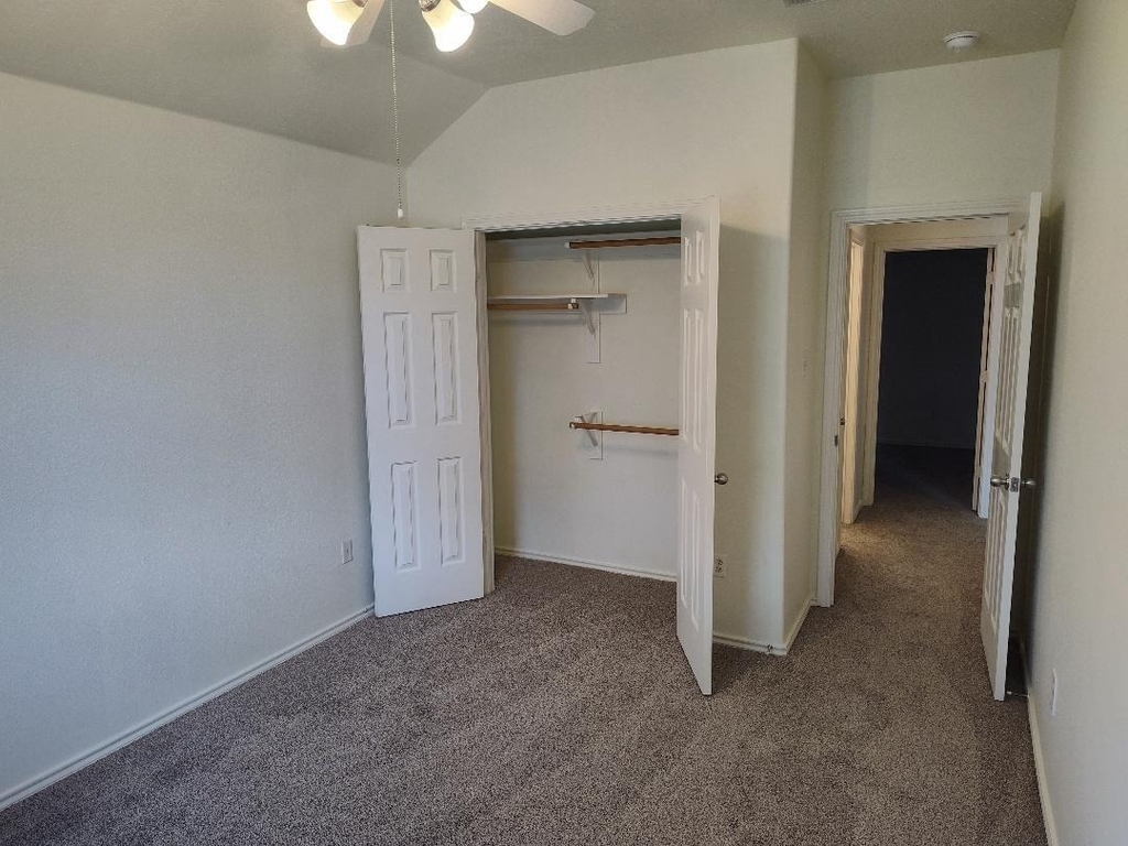 6327 Bonnie Chase Lane - Photo 15