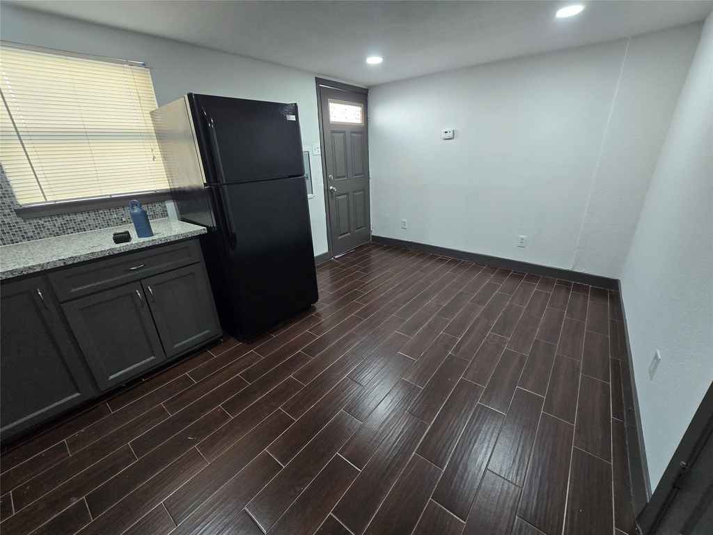 1501 Asbury - Photo 1
