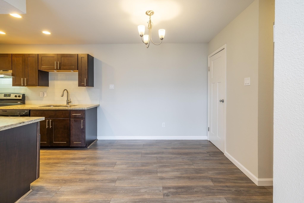 2750 Holly Hall Street - Photo 17