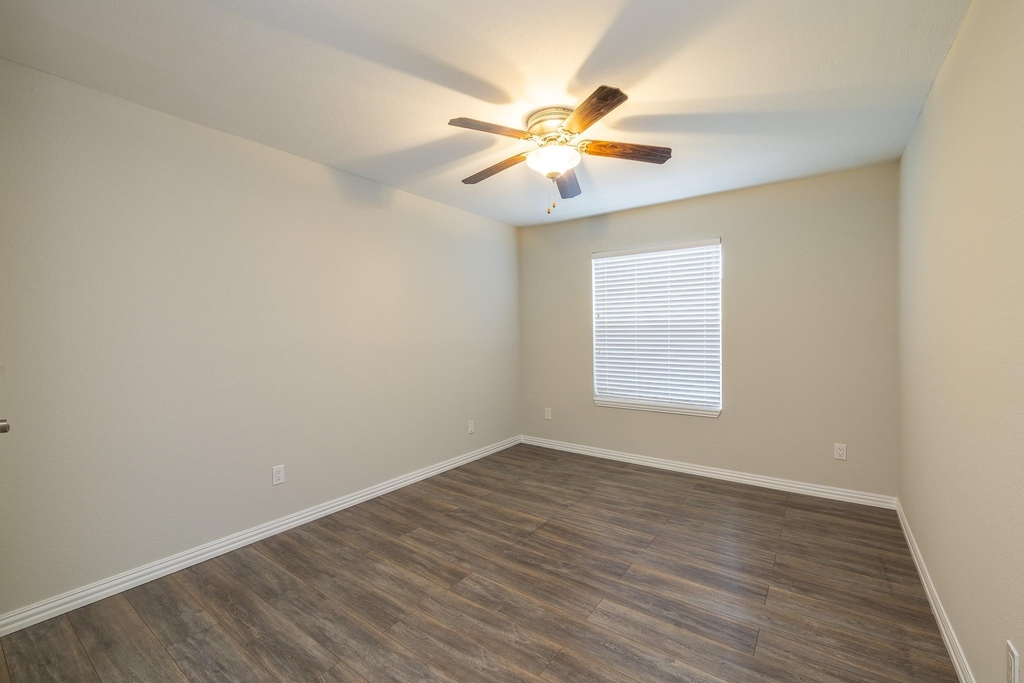 2750 Holly Hall Street - Photo 9