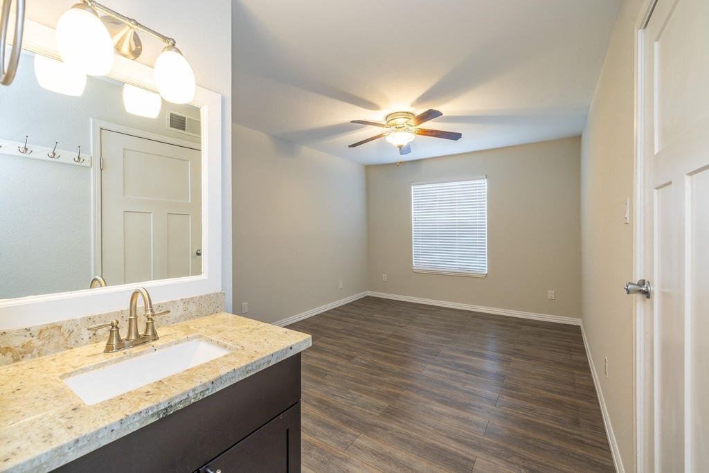 2750 Holly Hall Street - Photo 12