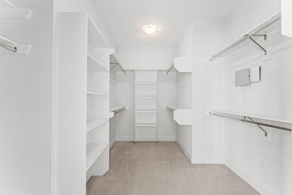 2909 Gillespie Street - Photo 27