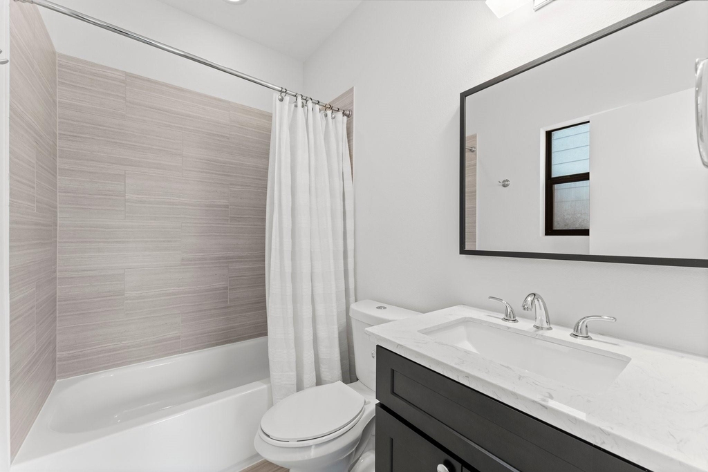 2909 Gillespie Street - Photo 25
