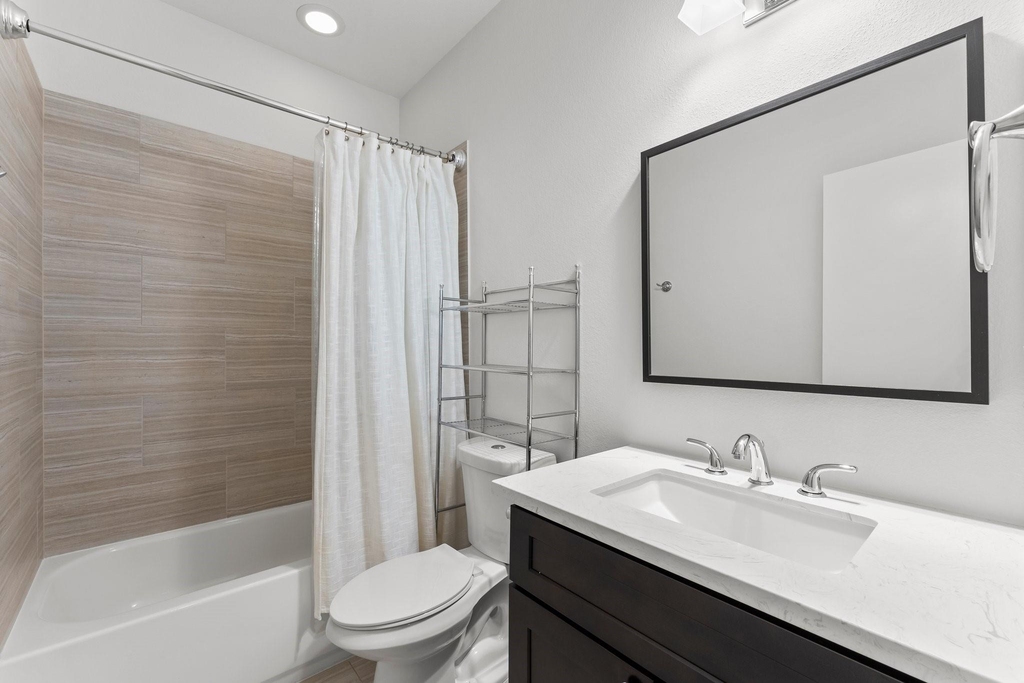 2909 Gillespie Street - Photo 10