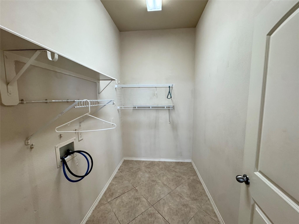 22010 Rustic Canyon Lane - Photo 10