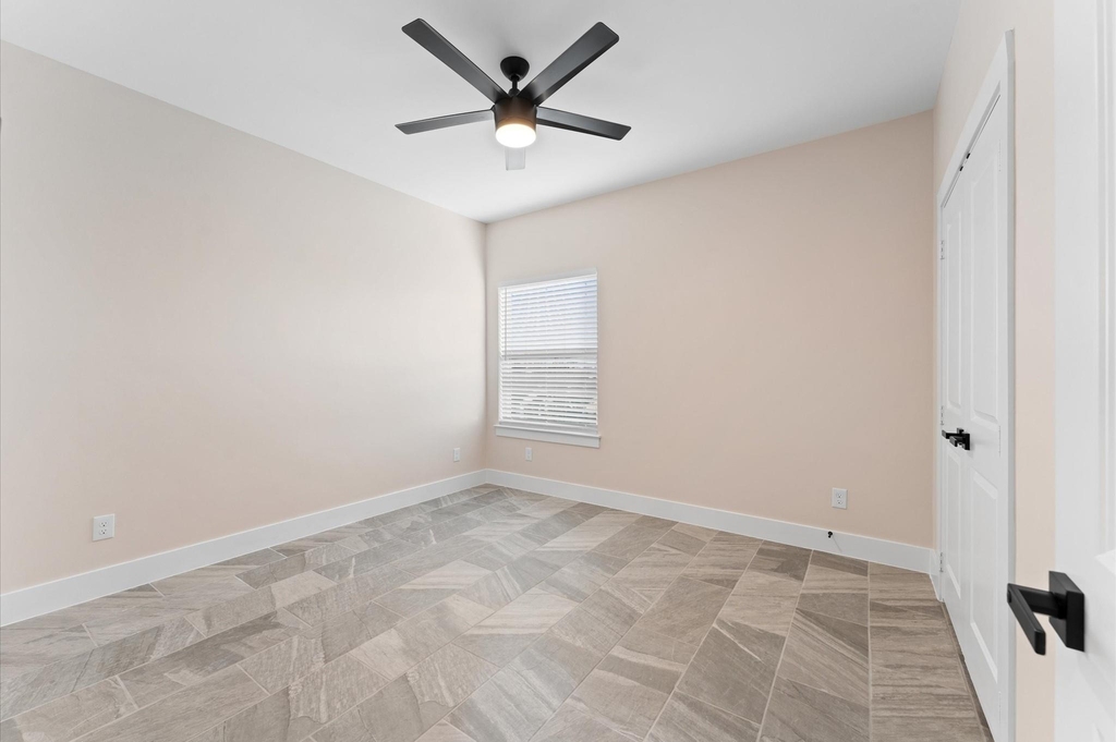 1908 Dismuke Street - Photo 26