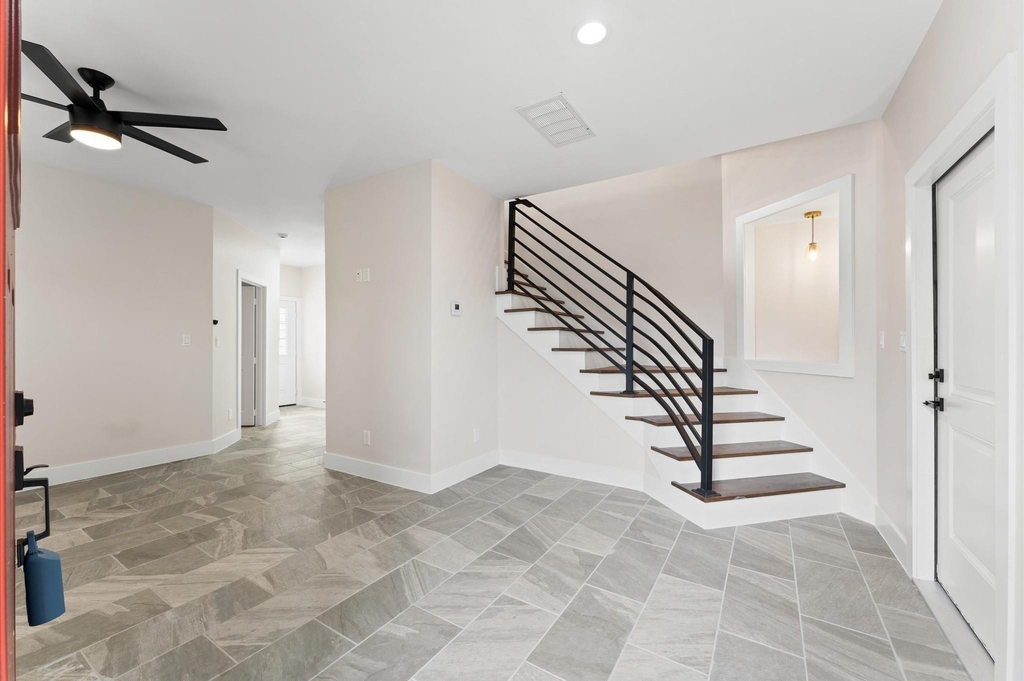 1908 Dismuke Street - Photo 1