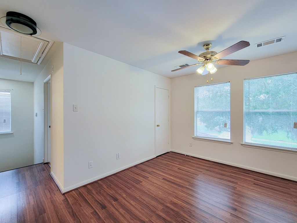 11810 Rolling Stream Drive - Photo 28