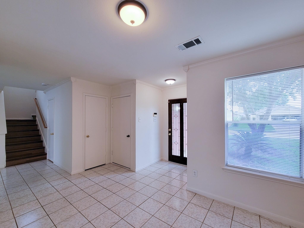 11810 Rolling Stream Drive - Photo 5