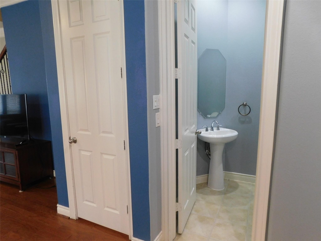 2615 Starboard Point Drive - Photo 9