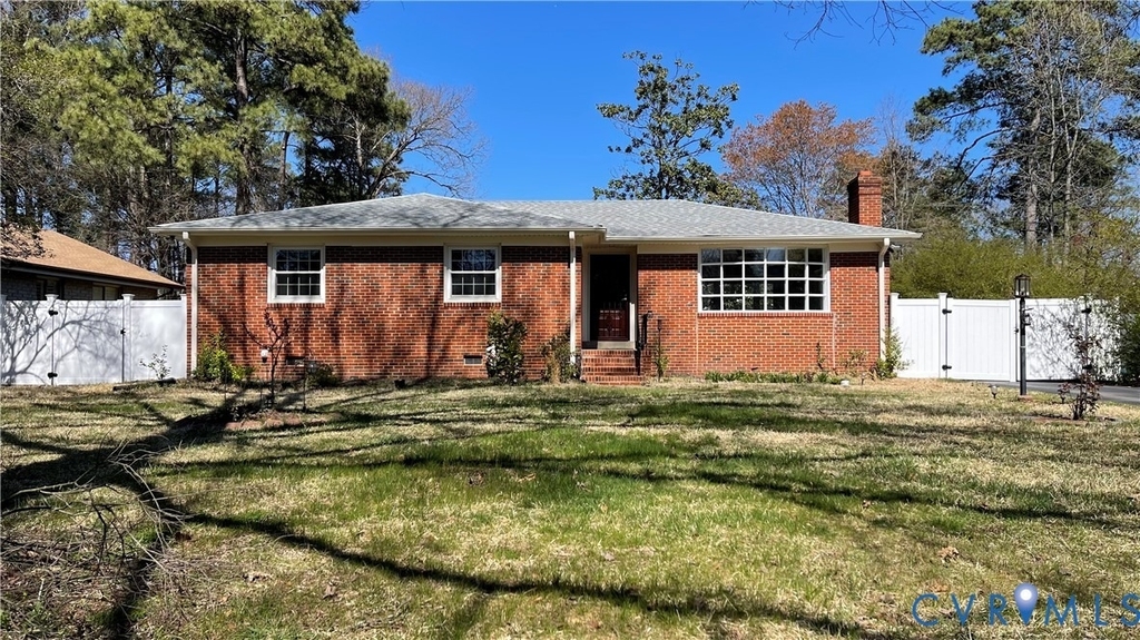 1612 Delma Drive - Photo 0
