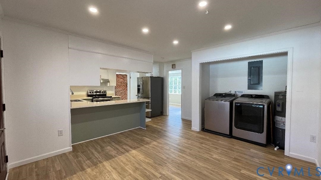 1612 Delma Drive - Photo 6